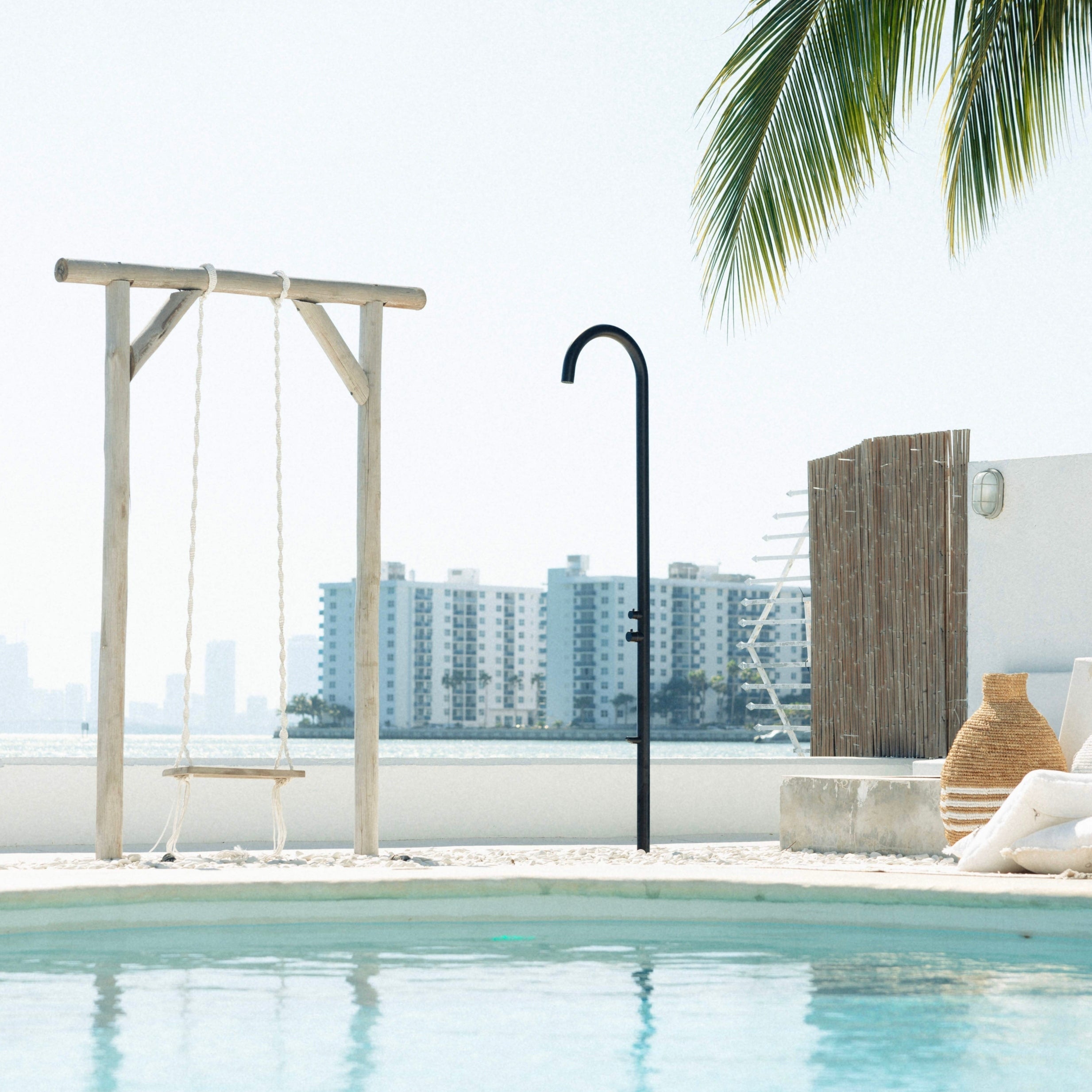 Apollo Outdoor Shower