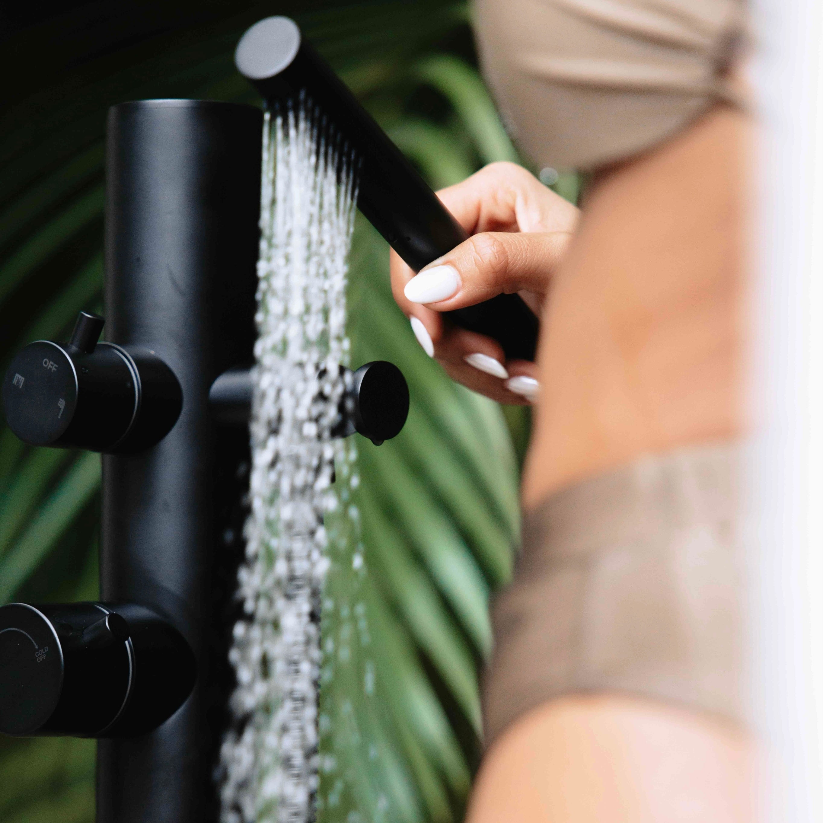 Elio Outdoor Foot Wash Rinse Station