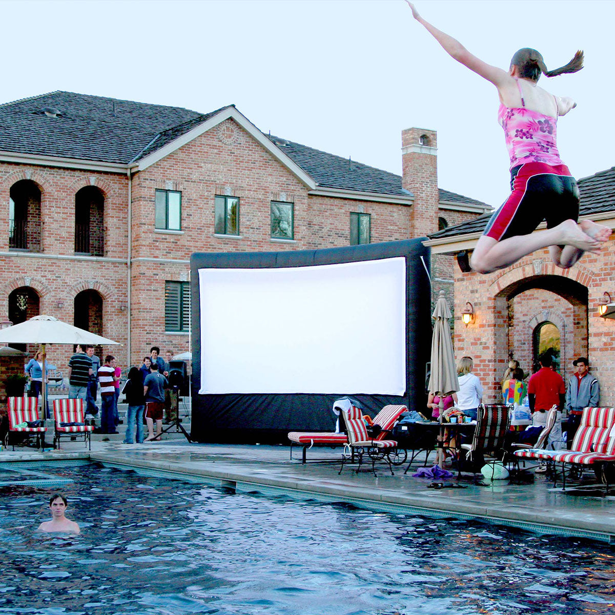 Event Pro Outdoor Theater System 16'